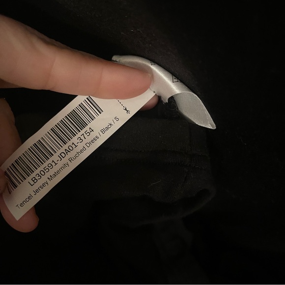 🤰NWT Quince small Tencel Jersey Maternity Dress - Classic Black🤰🏾 - Picture 6 of 10